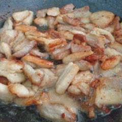 Cách làm thịt ba chỉ rang riềng