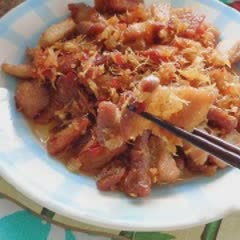 Cách làm thịt ba chỉ rang riềng