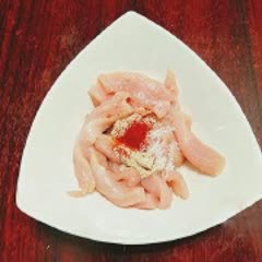 Cách làm thịt gà que chiên xù