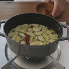 Cách làm tôm nấu nấm mỡ