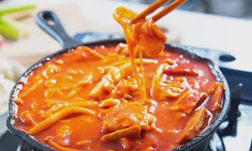 Cách Làm Tokbokki Phô Mai | Cay Nồng Ngon Miệng