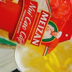 Cách Làm Nui Xào Bò Lúc Lắc Với Nước Sốt Chua Ngọt