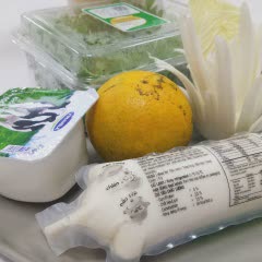 Cách làm salad đậu hũ non trộn cam và rau mầm