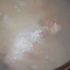 Cách làm Cháo Giò Heo thơm ngon, béo ngậy cho buổi sáng