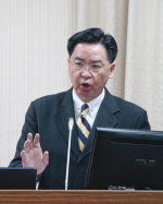 共軍穿越海峽中線 吳釗燮：第一時間通知夥伴國家