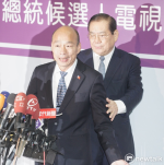 蔡戳買豪宅痛處 韓嗆：我跟妳談大海、妳跟我談浴缸