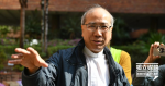 天主教輔理主教夏志誠再帶一人離開 中學校長促李家超澄清「自首論」