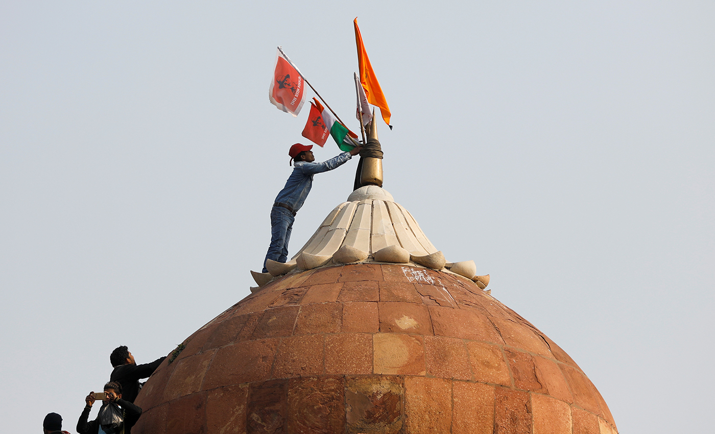 Ashoke Pandit: Khalistan flag was hoisted at the Red Fort.