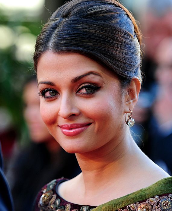 Aishwarya Rai Bachchan and her daughter Aaradhya tested positive for COVID-19.