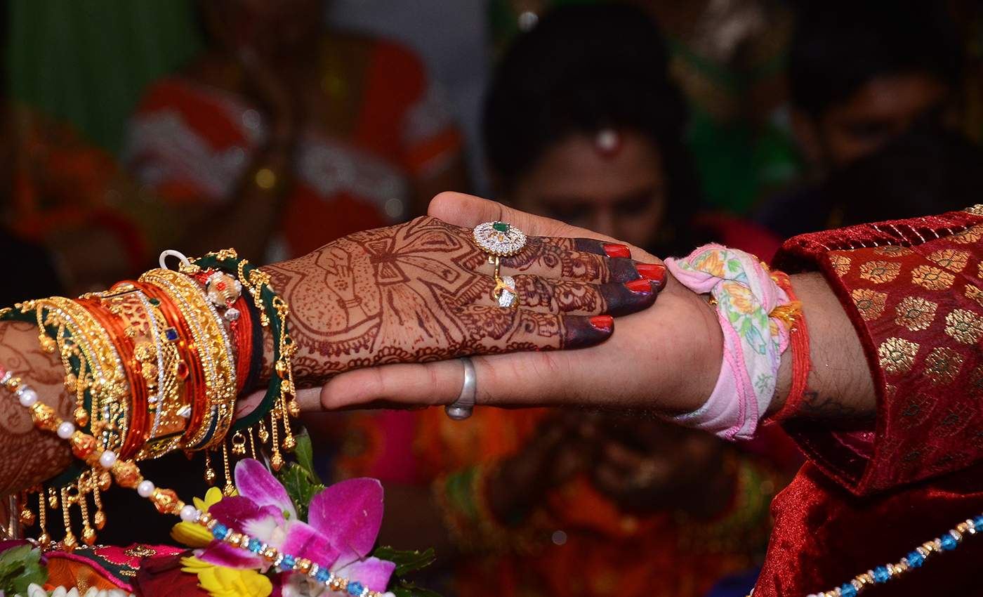 Muslim man pretends to be Hindu to marry a Hindu woman, demands Rs 25 lakh for ending the relationship.