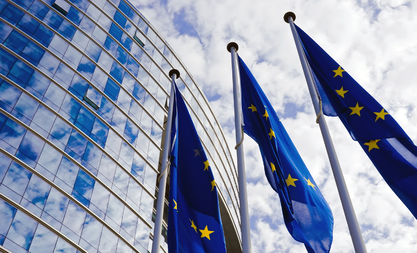10 European countries agreed to take minors after a fire broke out at a camp in Greece.