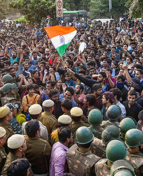 A group of men gathered near the Jamia Millia Islamia University and raised goli maaro slogans on 4 February 2020.