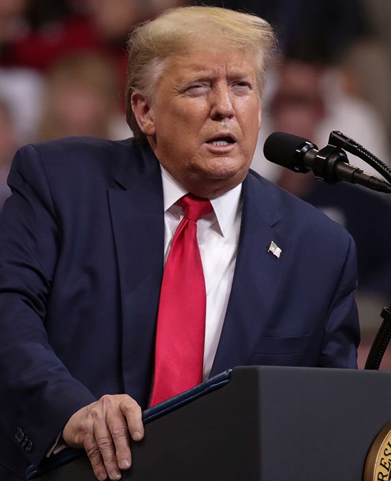 Donald Trump fled with his family to Kansas due to protests outside the White House.