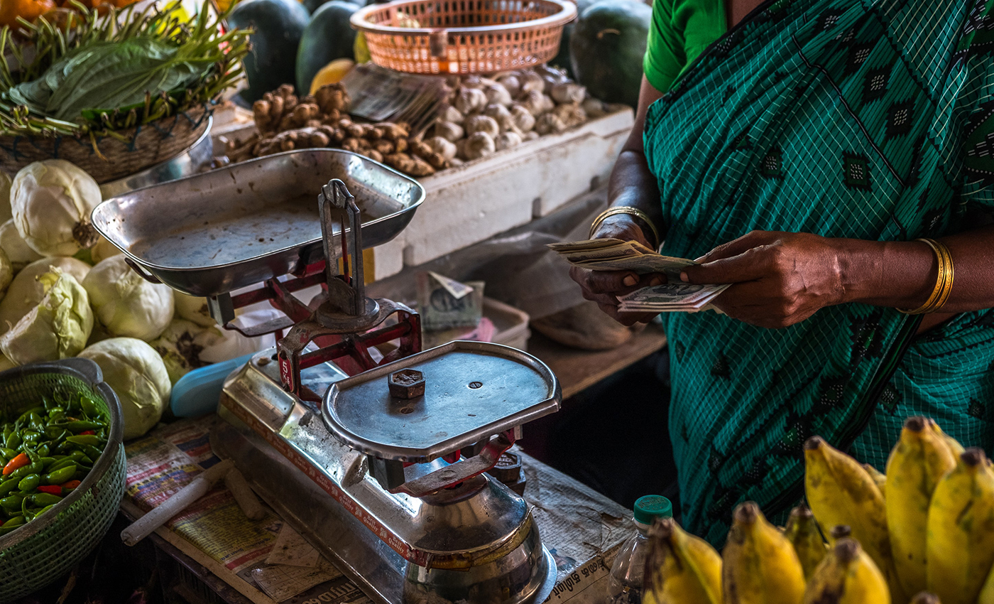 Raisa Ansari, a Ph.D. in Materials Science is working as a vegetable vendor.