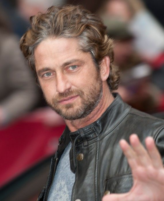 Hollywood actor Gerard Butler was chanting Harinama with his children during the COVID-19 lockdown.