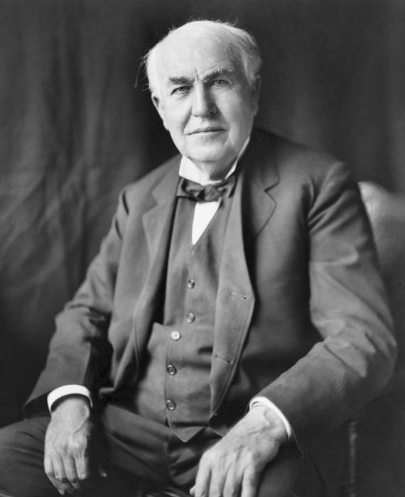 Thomas Alva Edison's first recording in his Gramaphone was the voice of Maks Muller.