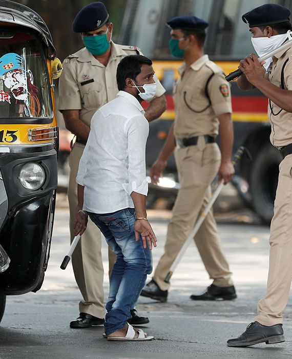 Karnataka police had punished the lockdown violators by making them clean public places.