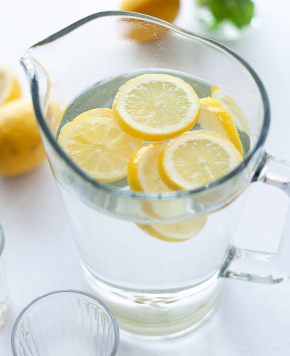 Drinking warm water with lemon prevents COVID-19 infection.