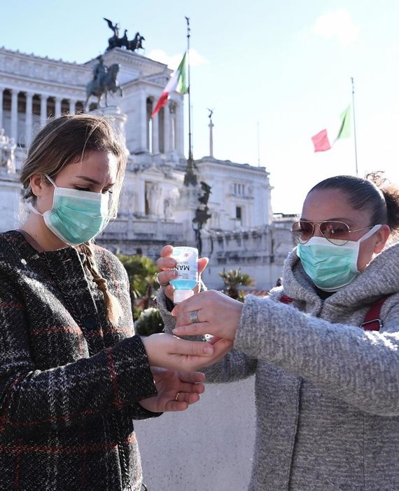 People who fully recover from the coronavirus can be left with 20 to 30% less lung function, and gasping for breath when they walk quickly, Hong Kong doctors find.