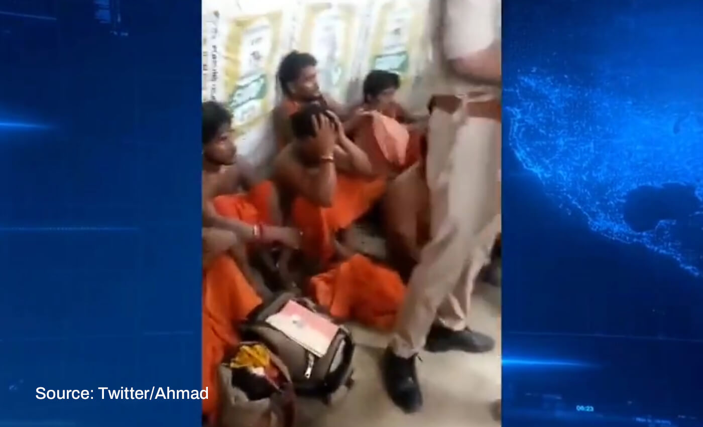 Twenty-eight sadhus were caught by police for kidnapping and selling children's kidneys in Uttar Pradesh.