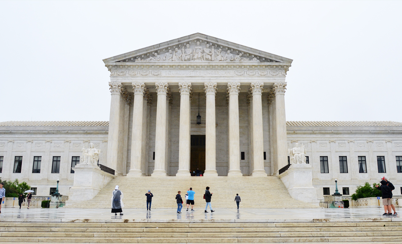 U.S. Supreme Court to decide whether police can enter a person's home without a warrant to seize his guns.