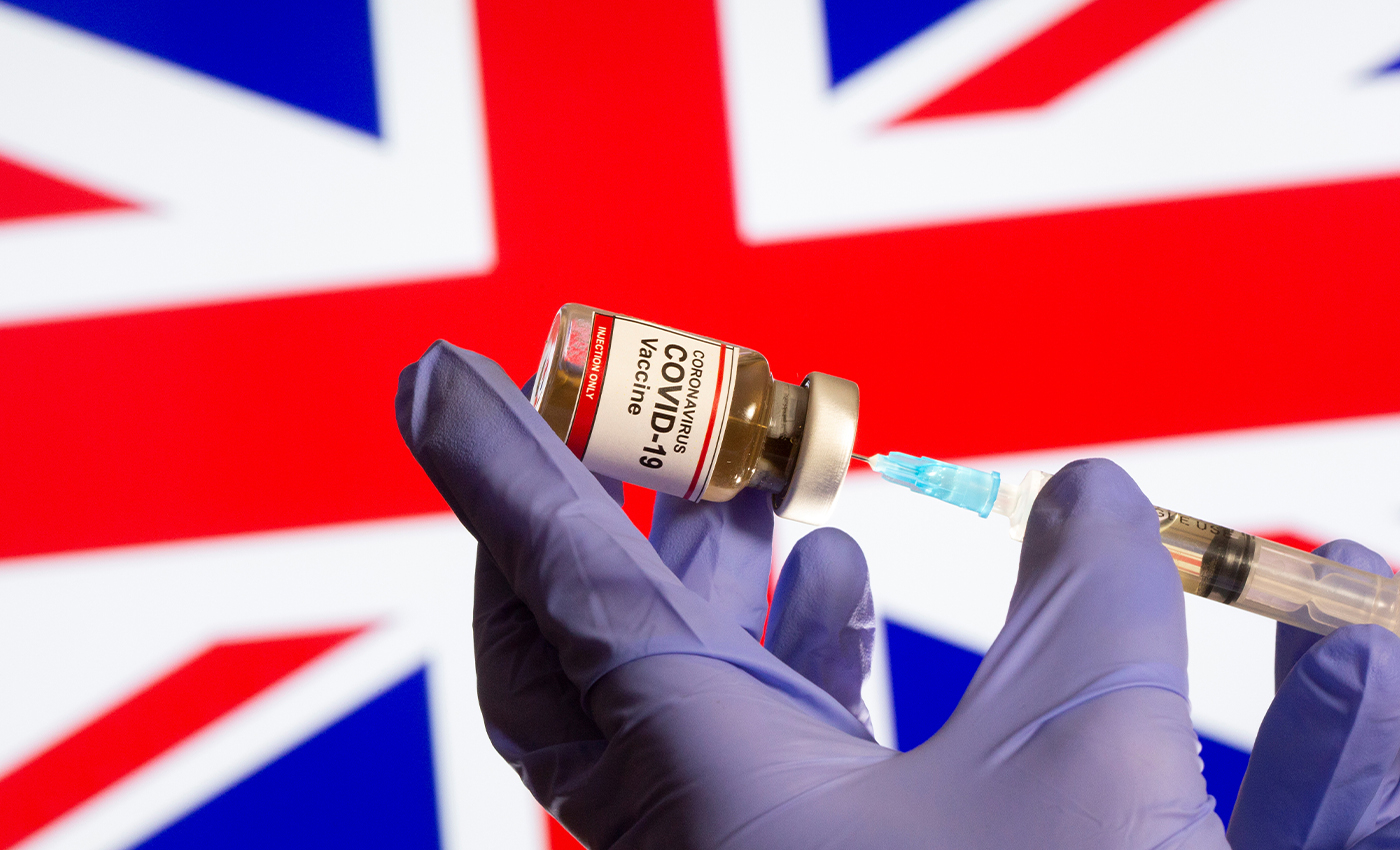 In the third week of October 2021, daily COVID-19 cases in the U.K. crossed 50,000 for the first time since July 2021.