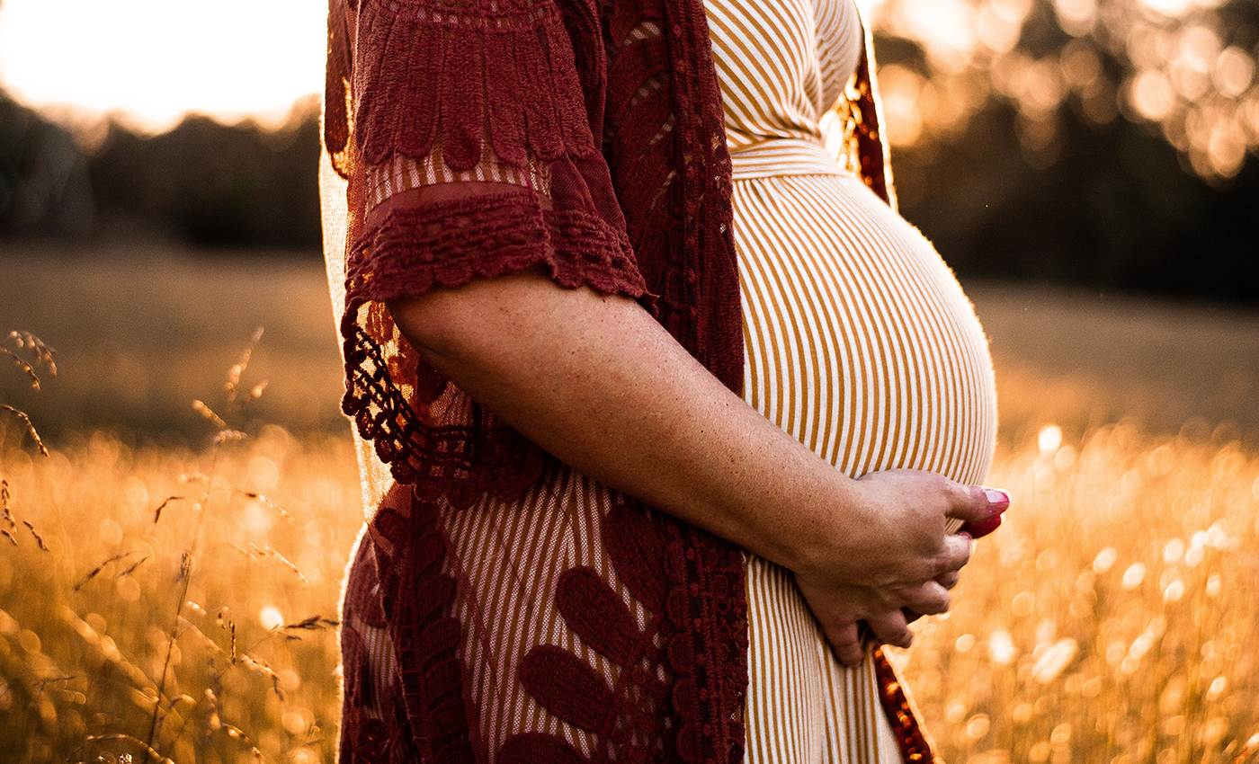 It is safe for pregnant and lactating women to receive the COVID-19 vaccine.