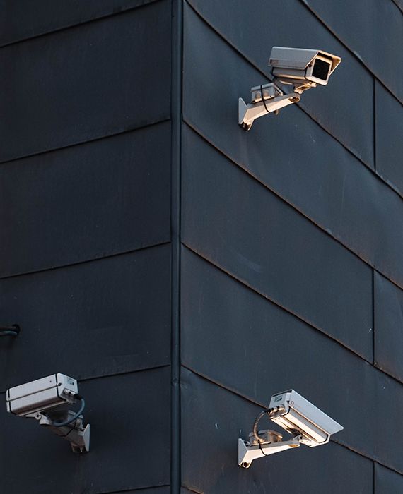 Russia uses facial recognition to tackle coronavirus.