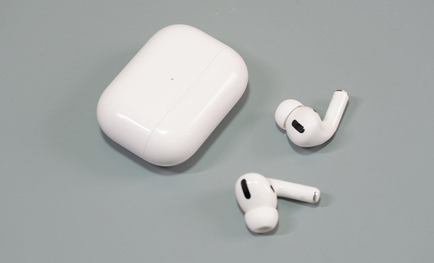 AirPods emit over ten times the radiation emitted by cell phones and are dangerous to the human brain.