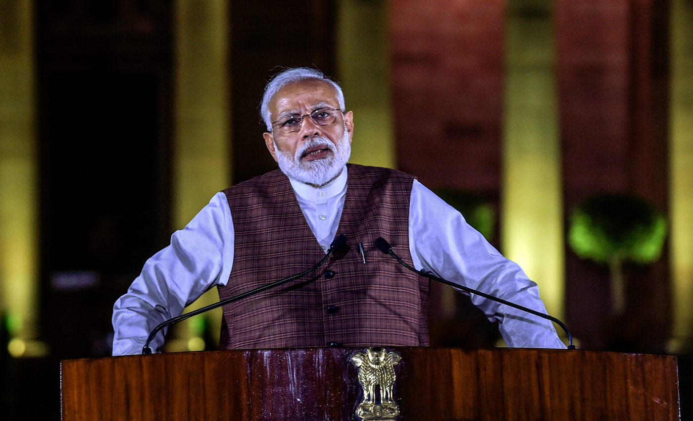 Narendra Modi used a digital camera and email in the 1980s.