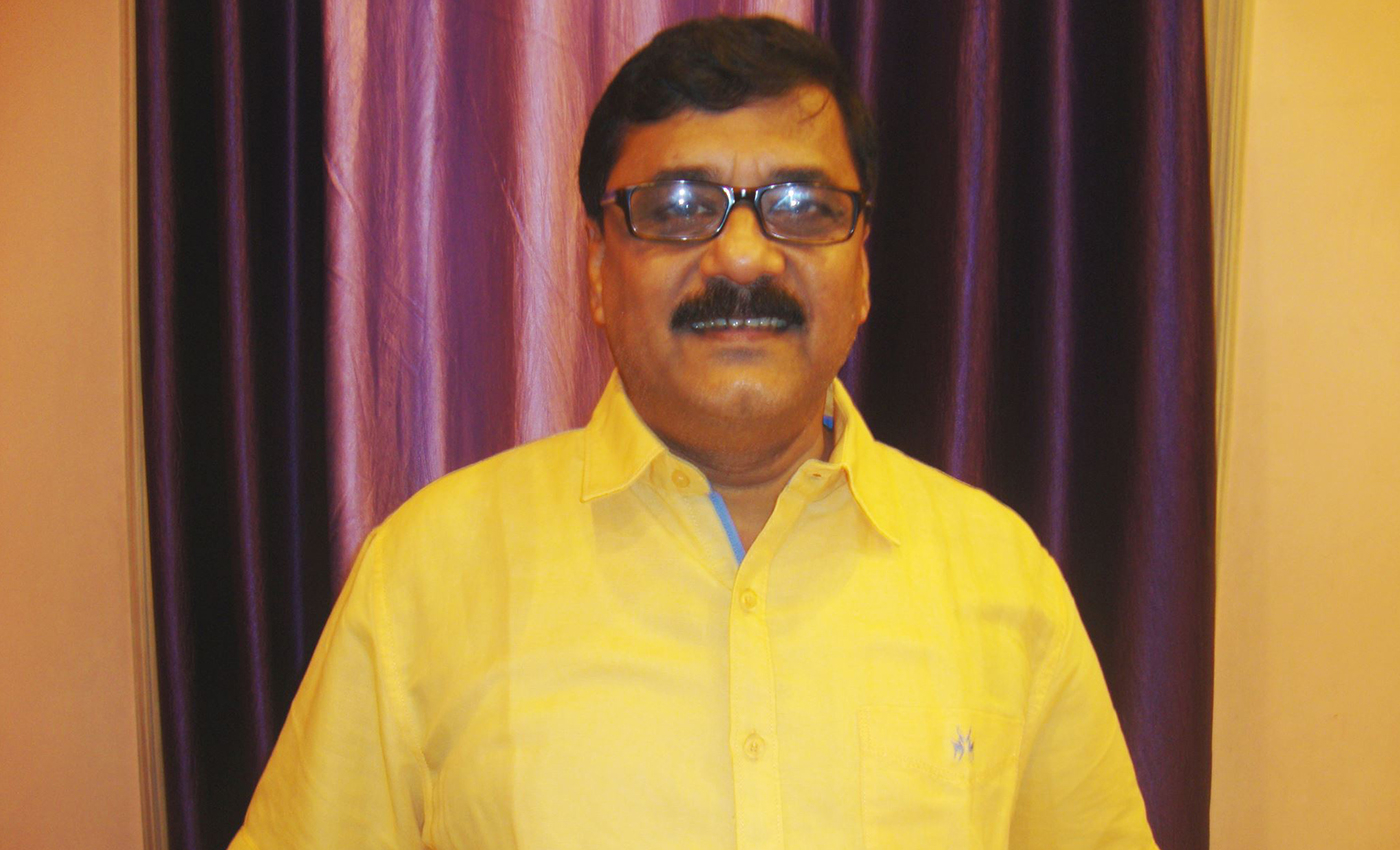 Former Serampore BJP President Bhaskar Bhattacharya quits politics.