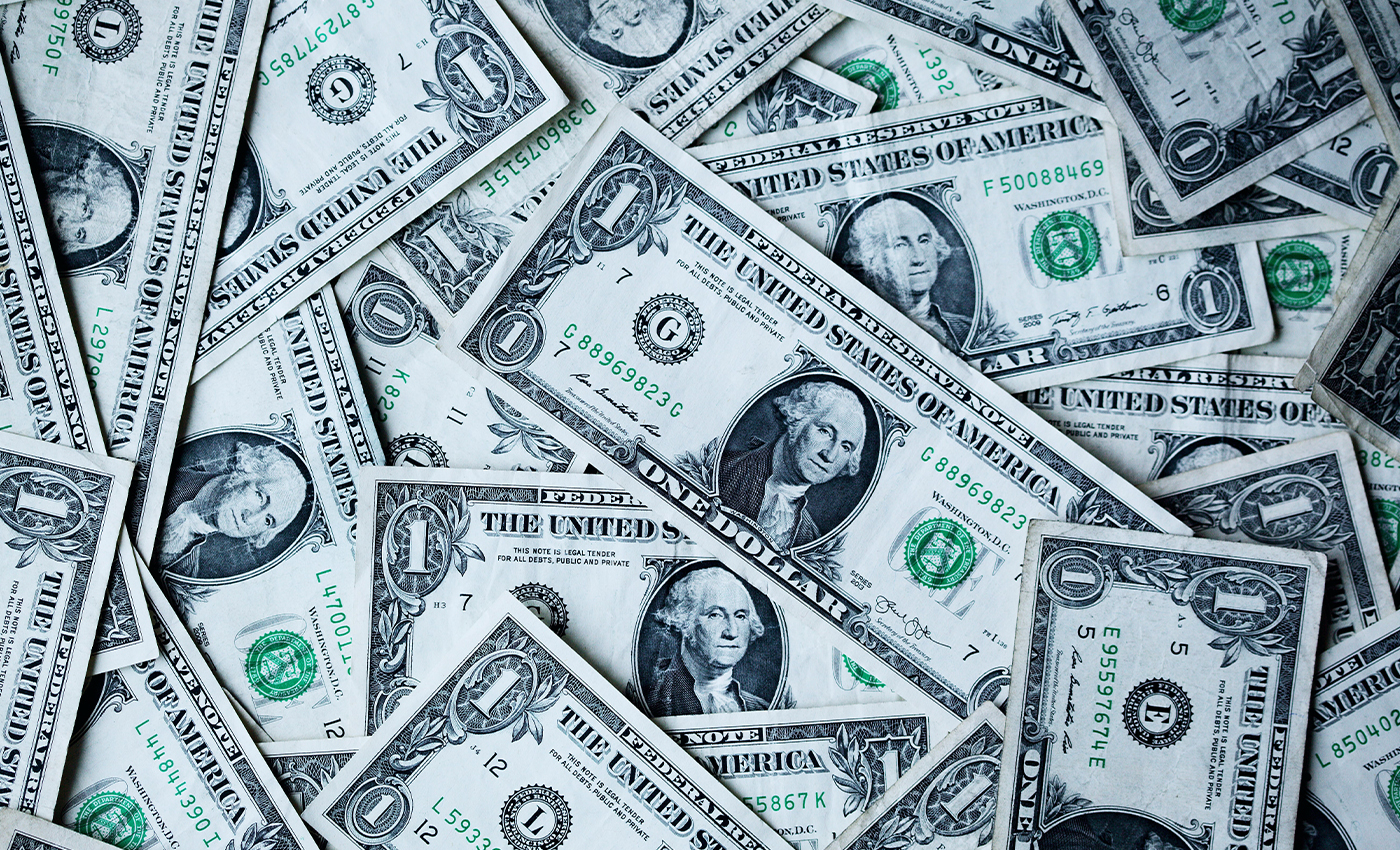 The Republican Senate refused to consider the Raise the Wage Act in 2019. Since then, the four richest Americans have increased their wealth.