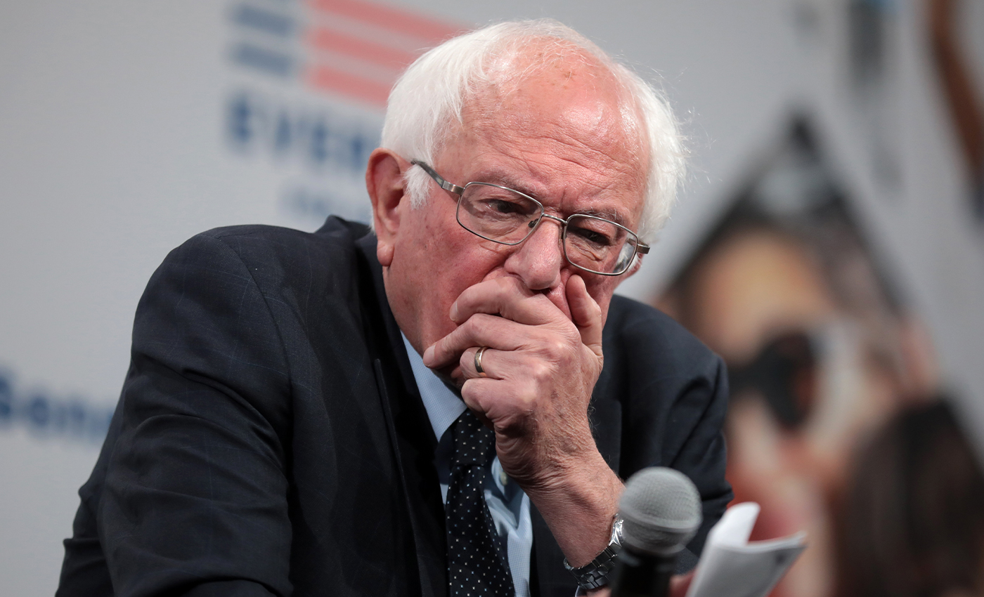 The mittens worn by Bernie Sanders at the inauguration ceremony have been made using recycled plastic bottles.