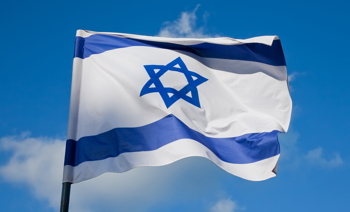 Israel will bomb Pakistan's nuclear facilities if it attacks India.