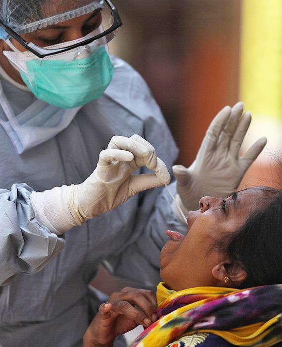 There is a big drop in West Bengal's COVID-19 samples sent for testing with not even 20 samples per day since 8 April 2020.