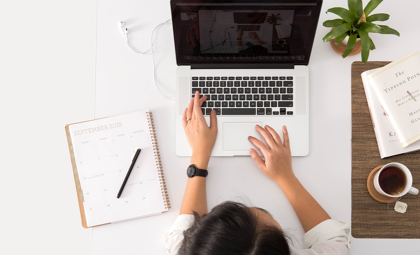 Delhi's job portal attracts massive response within six hours of launch.