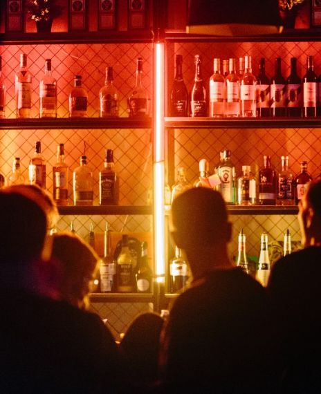 California Governor Gavin Newsom has ordered to close the bars in 7 counties over the COVID-19 crisis.
