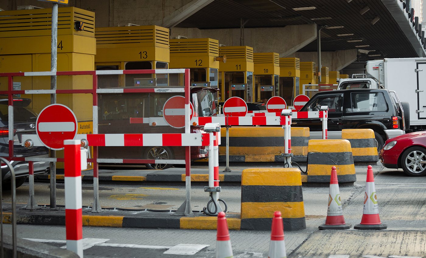 The Government of India has lost about ₹2,000 crores in revenue from the toll plazas being shut due to the farmer protests.
