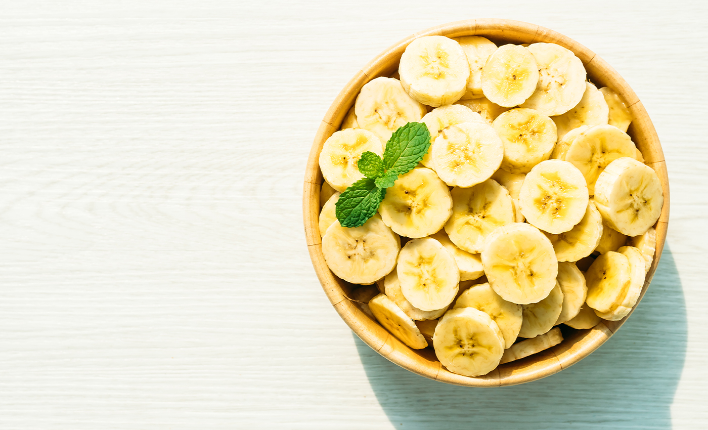 Eating bananas can prevent COVID-19.