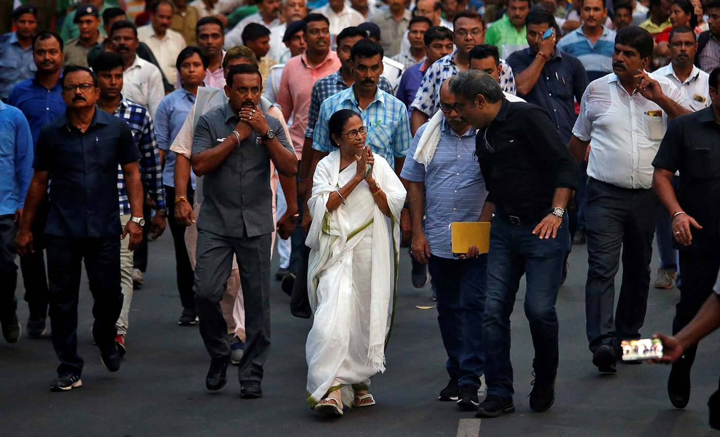 Rohingyas in West Bengal were seen chanting "Pakistan Zindabad" slogans during an election victory rally.