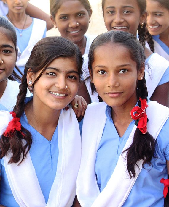 Lucknow District Magistrate issues an order to the private schools in the city, not to charge fees for 3 months.