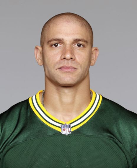 Jimmy Graham signed a 2-year agreement with Chicago Bears for $16 million.