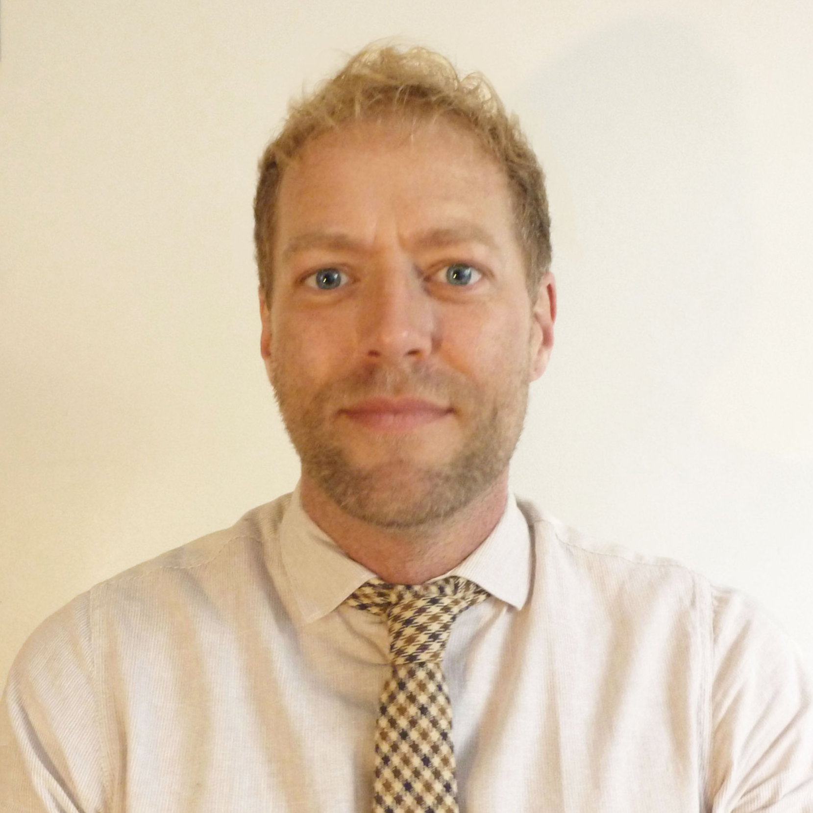 Nathan — Research Methods & SPSS tutor