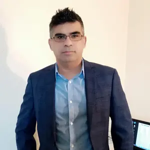 professional online Leeds tutor Shahid