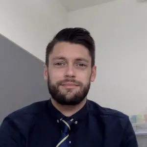  GCSE History Tutor