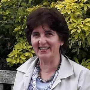 professional online Latin tutor Cecilia