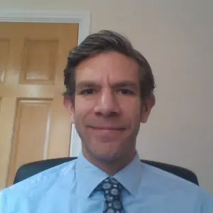  IGCSE English Literature Tutor