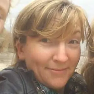professional online Psychology tutor Sinead