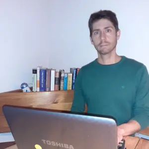 professional online Law tutor Nicolas