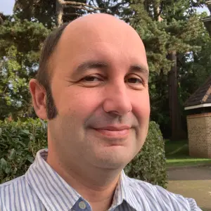 professional online Physics tutor Kaya Civan